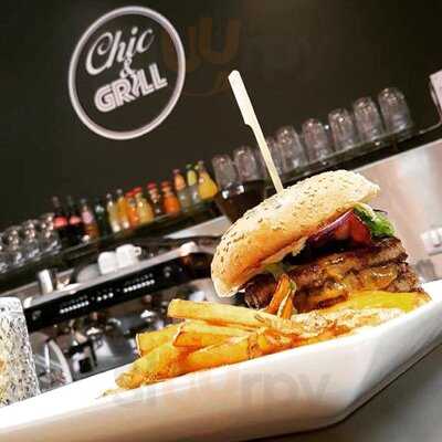 Chic & Grill