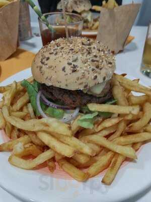 Bigoud Burger, Combrit