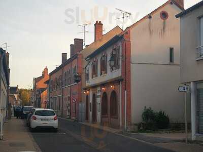 La Petite Auberge