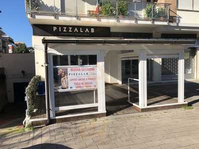 Pizzalab, Latina