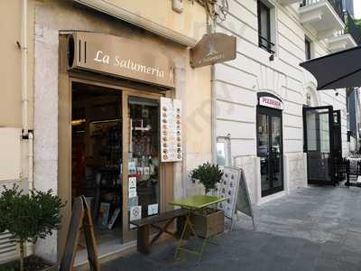 La Salumeria Di Raffaele Lapesara