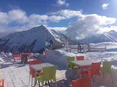 La Terrasse des Aiguilles, Saint-Jean-d'Arves - Les Sybelles