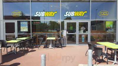 Subway, Vern sur Seiche