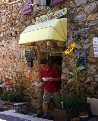 Le Tournesol chez castou, Le Thoronet