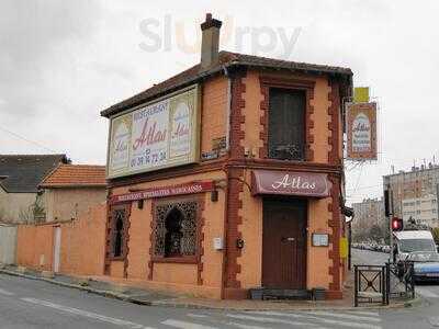 Atlas, Carrieres-sur-Seine