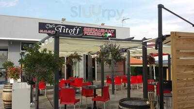 Chez Titoff