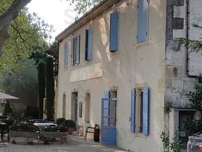 Le Bistro Du Paradou