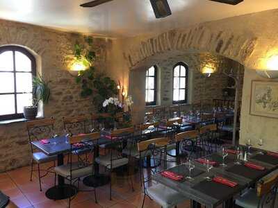 La Table des Troubadours, Minerve