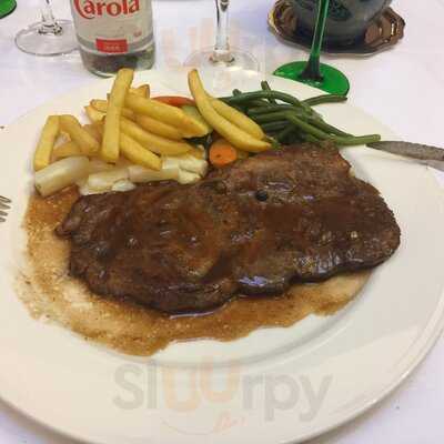 Restaurant de l'Hôtel A La Vignette , Saint-Hippolyte