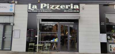 La Pizzeria