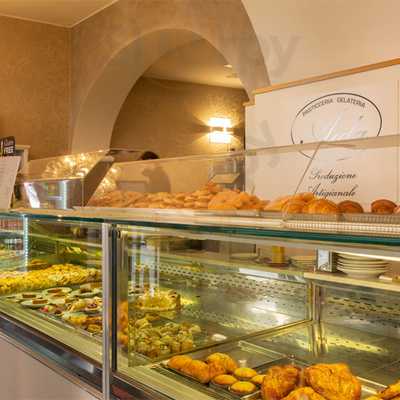 Pasticceria Gelateria Aida