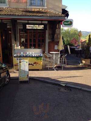 Les platanes, Vaugneray