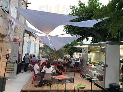 Le Bistrot Éphémère, Montcuq en Quercy Blanc