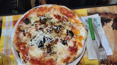 Pizzeria Nonna Mary, Lecce