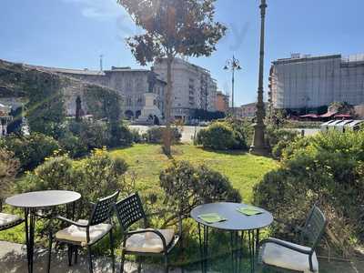 Leonardo Café & Ristoro, Pisa