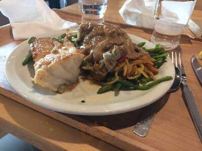 Crescendo Restaurant