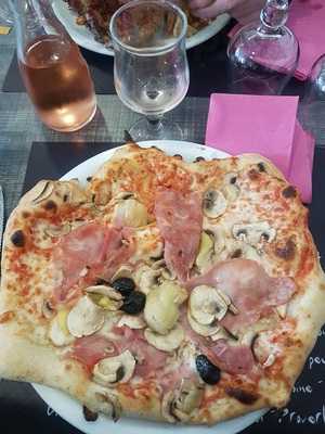 Pizzeria Della Casa, Juillan