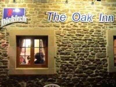 The Oak Inn, Breux