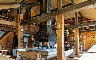 Le Chalet De La Frasse