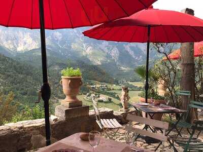 Chez Martine, Brantes