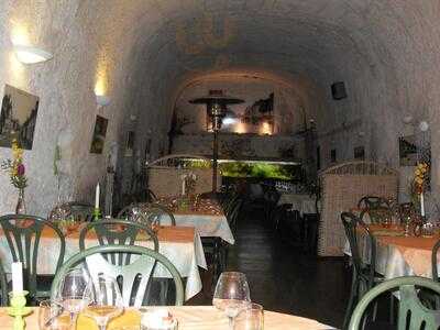 Les Deux Caves menu