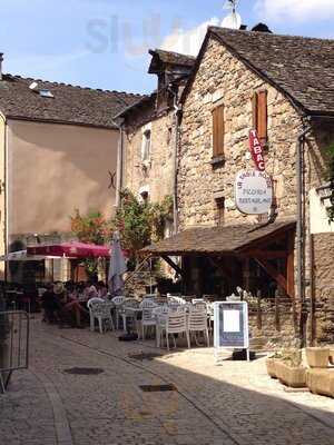 La Table Ronde, Ispagnac