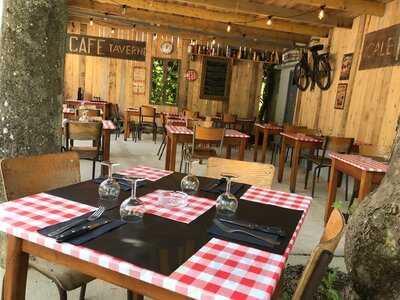 La Table à Carreaux menu