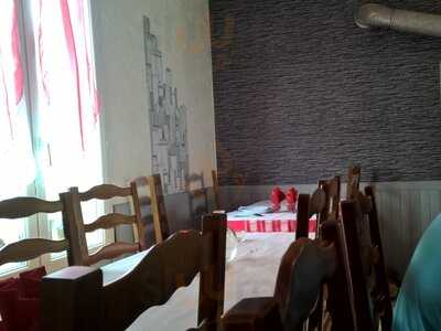 Le Moulin Rouge Pascale menu