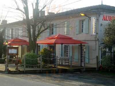 Auberge Des Monards Barzan