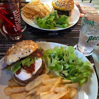 Le P Burgers