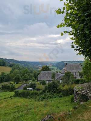 L' Auberge Paysanne, Malbo