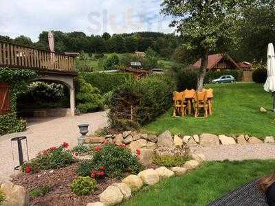 La Table Du Haut Jardin