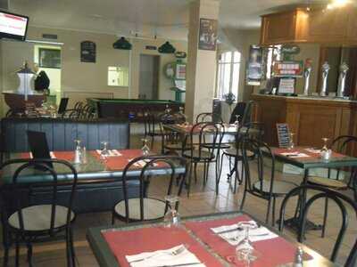 Café des Sports, Lussac