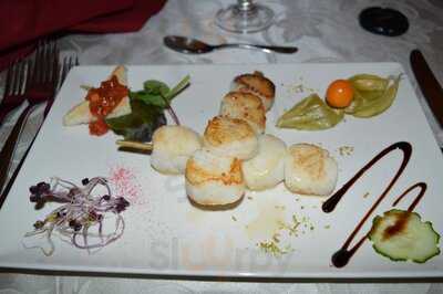Chateau De Marconnay menu