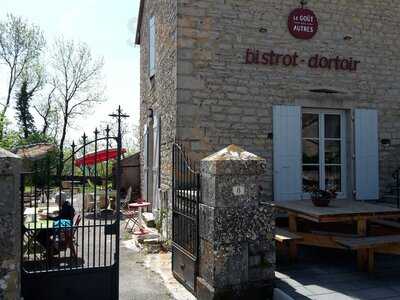 Le Goût Des Autres, Bistrot-dortoir menu