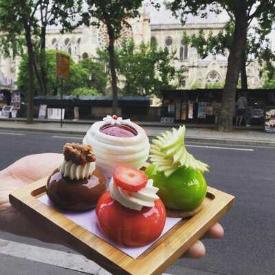 A. Lacroix Patissier, Paris