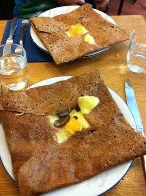 La Crêperie Bretonne, Paris