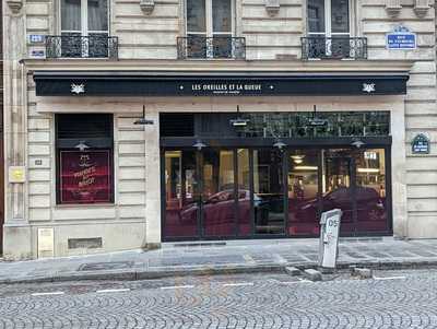 Les Oreilles et La Queue St Honoré, Paris