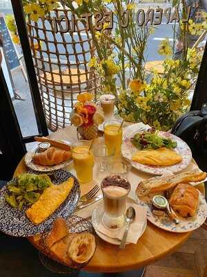 Café Cassette, Paris