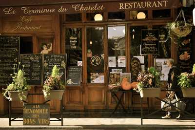 Au Terminus du Chatelet, Paris