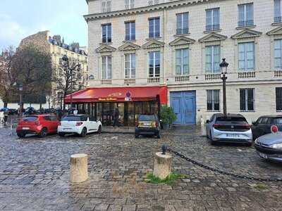 Brasserie Le Bourbon, Paris