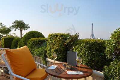 La Terrasse Rooftop- Hotel Raphael, Paris