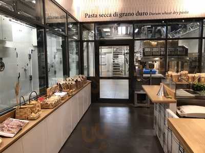 Pastificio Di Martino a Fico, Bologna