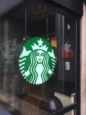 Starbucks Victor Hugo, Paris