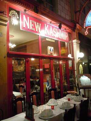 New Kashmir, Paris