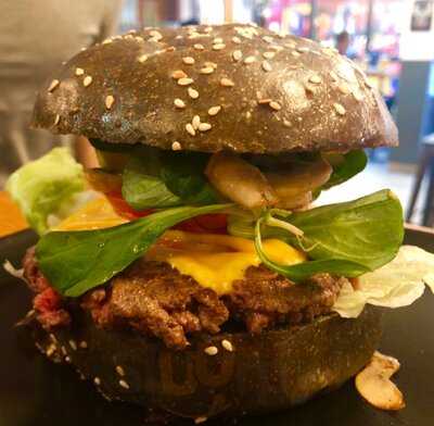 Black And White Burger, Paris