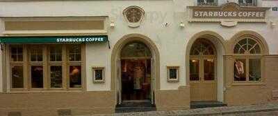 Starbucks Place Du Tertre