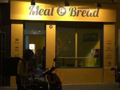 Meat and Bread, Paris