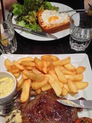 Cafe Grenelle, Paris