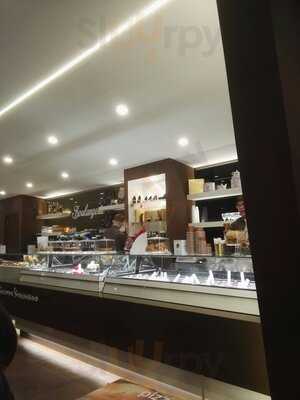 Cafe Saint Honore, Catania